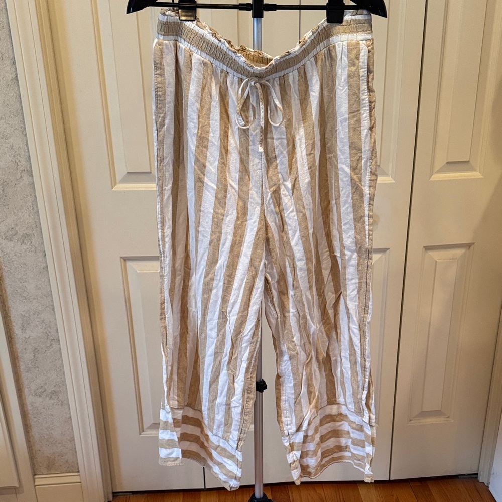 Chic Striped Set - Picture 2 of 10